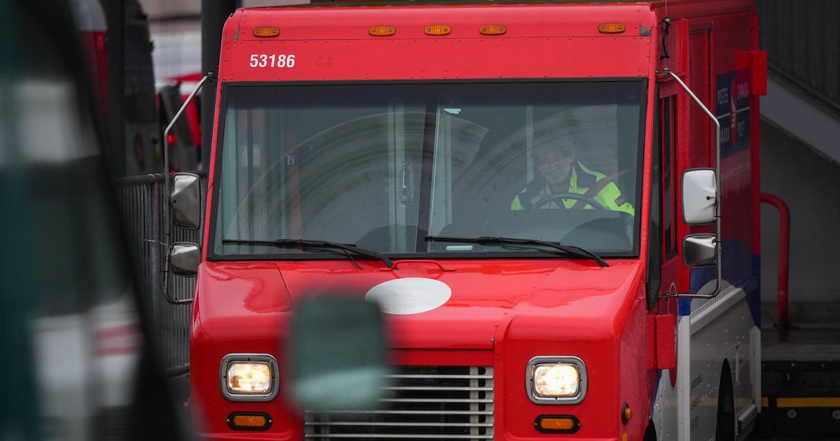 Canada Post, Union In Bitter Contract Dispute