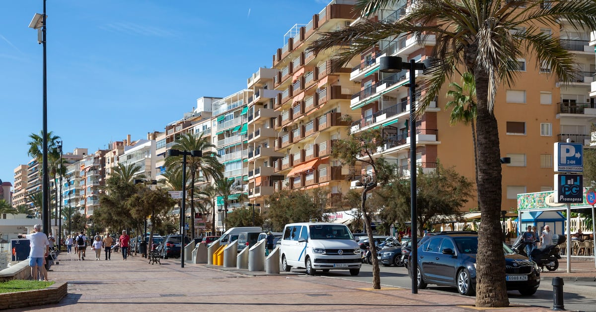 Costa Del Sol Bar Shooting: Two Dead