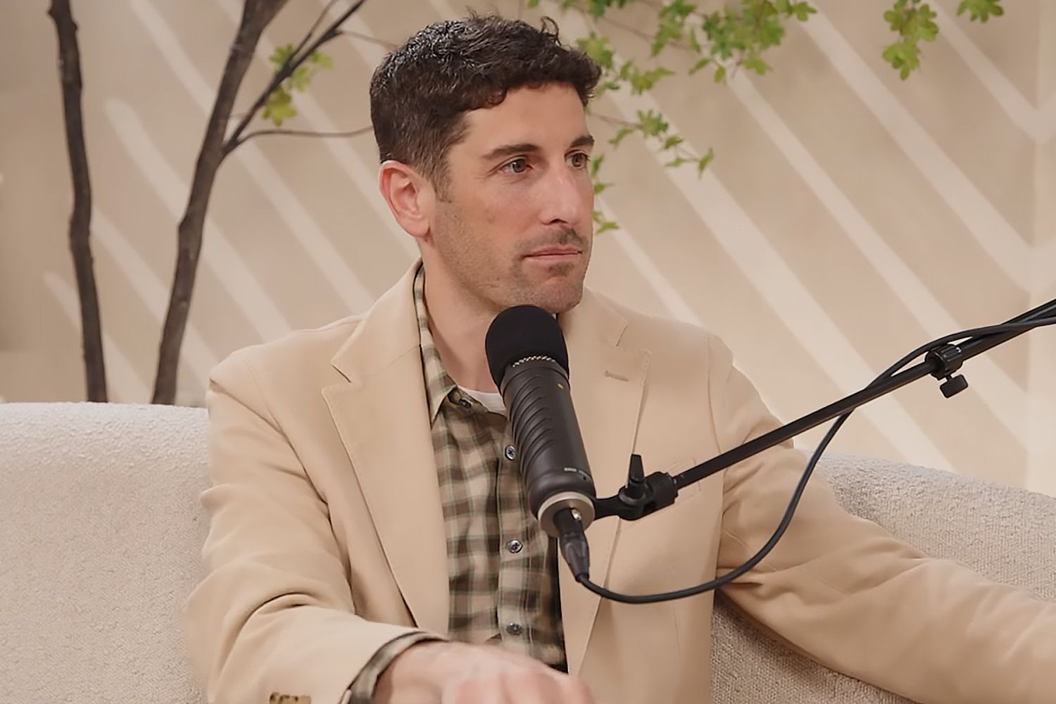 Jason Biggs: Cocaine, Trash Cans, And Addiction