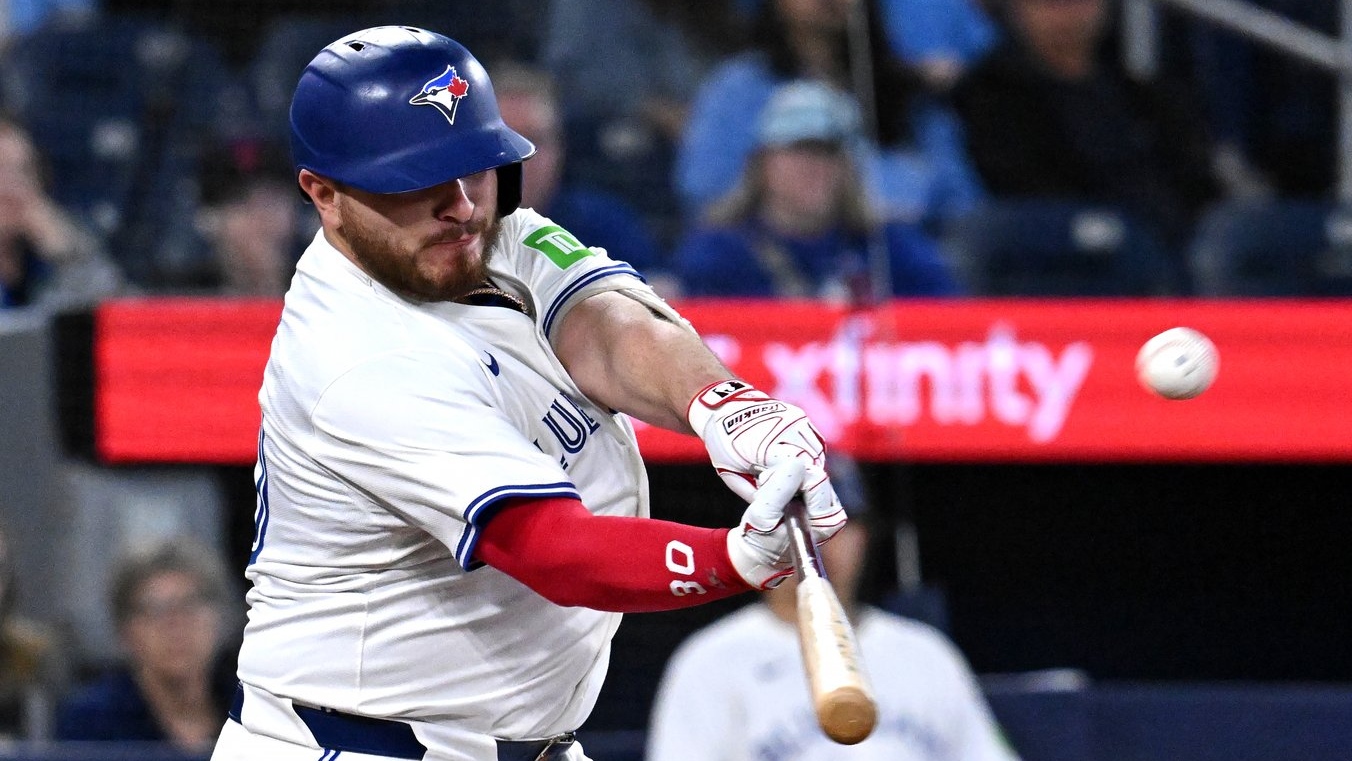 Kirk's Walk-Off Wins Blue Jays Thriller