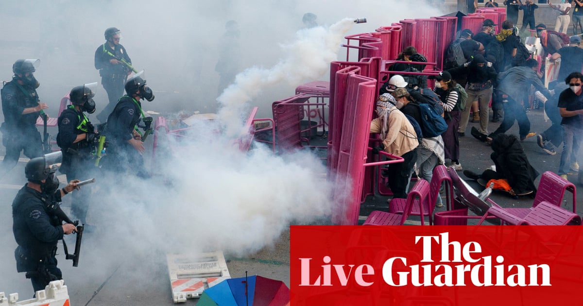 LA Protests: National Guard Deployed, Tensions High
