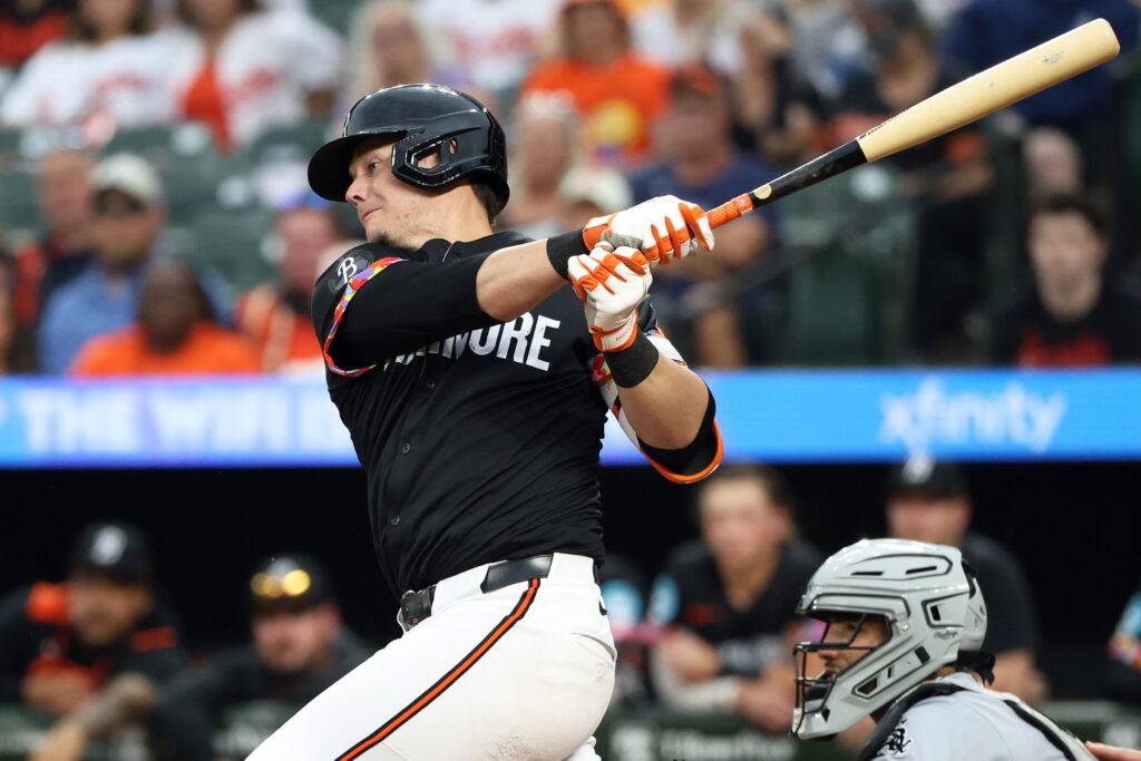 Mountcastle To IL, Mayo Called Up By Orioles