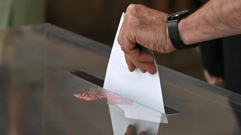Polish Presidential Election 2025: Voter Turnout Compared