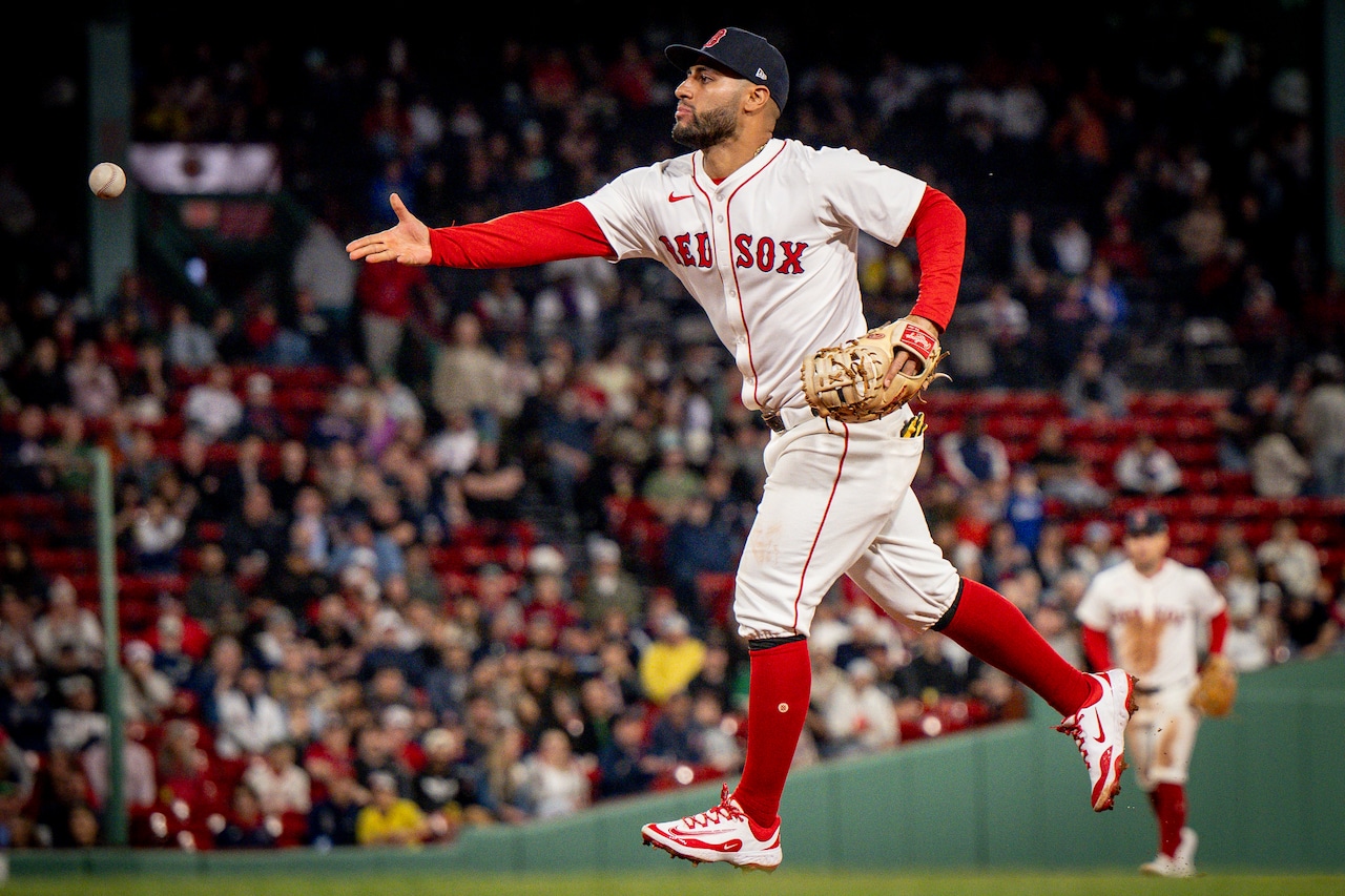 Red Sox Lineup: Gonzalez At First, Rookie Benched