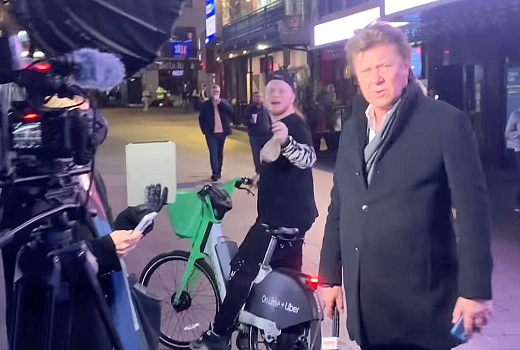 Richard Wilkins Mistaken For David Hasselhoff: Oops!