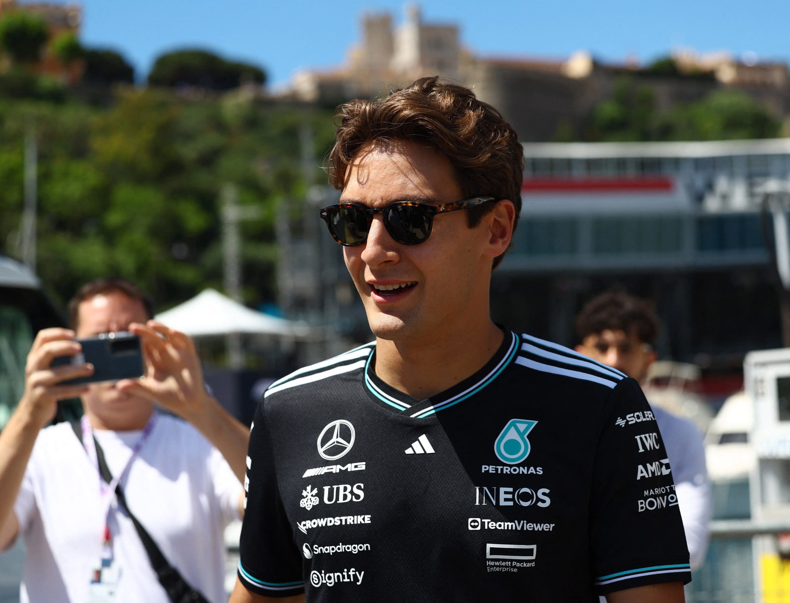 Russell's Aston Martin F1 2026 Move?