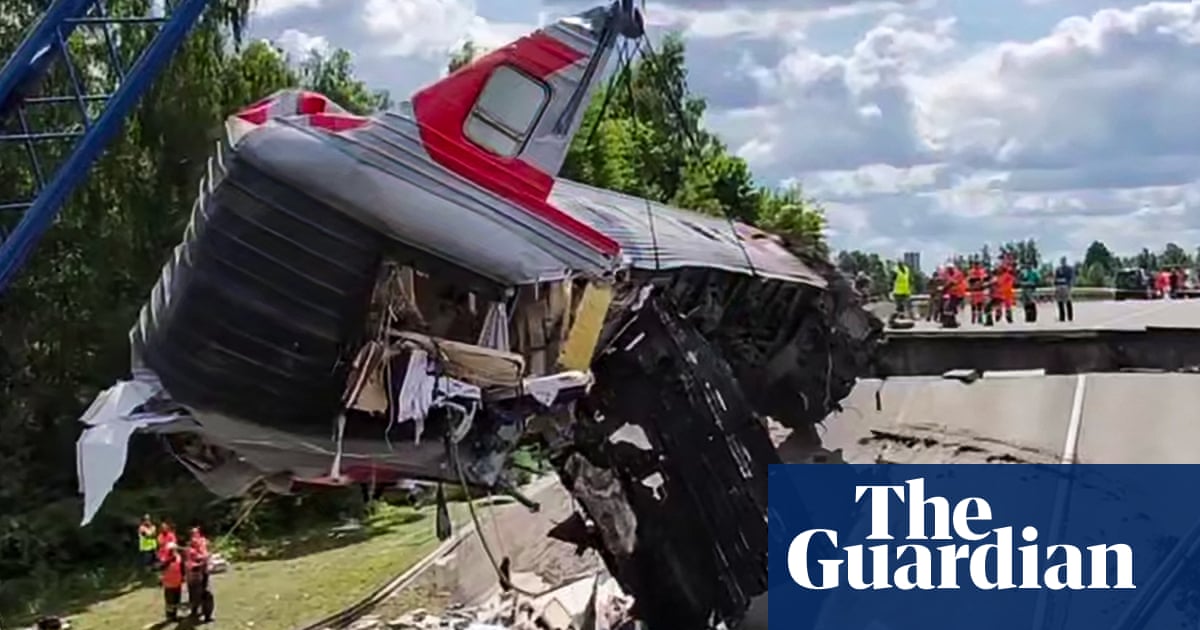 Russia Blames Ukraine For Deadly Train Crashes