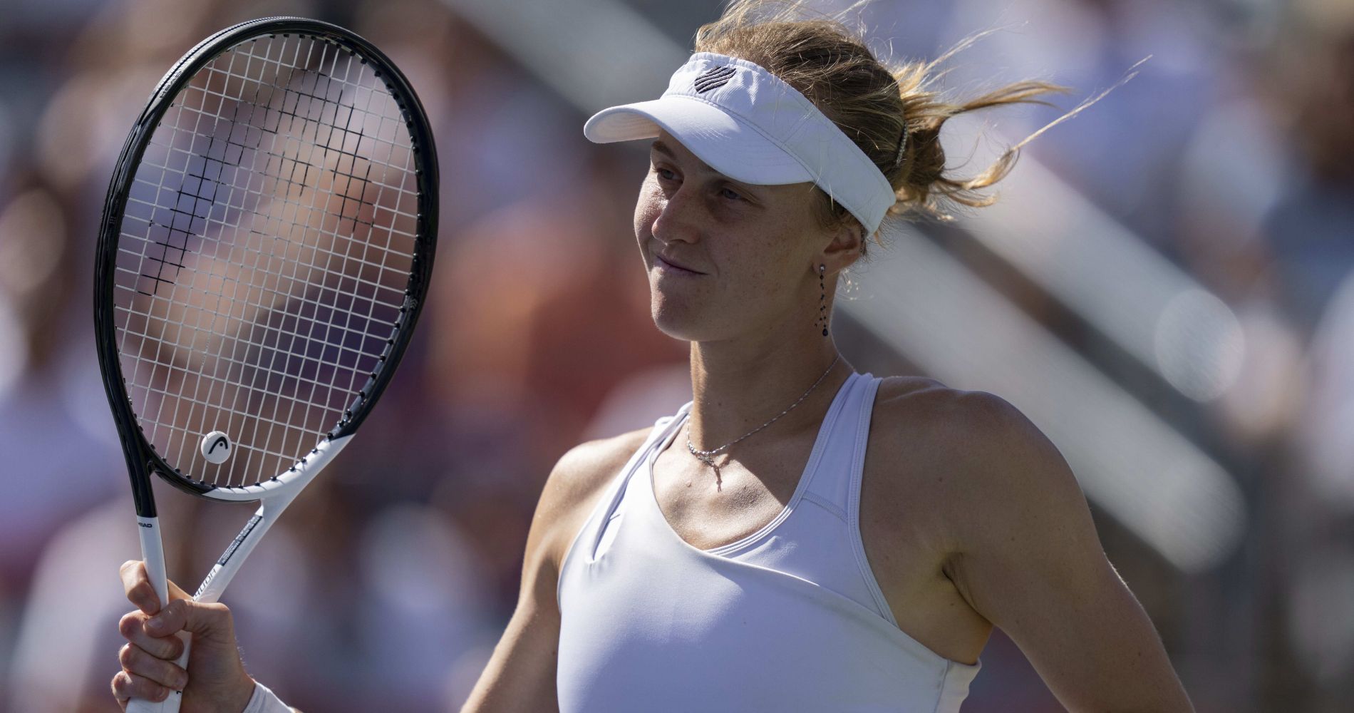 Samsonova Defeats Sherif At Roland-Garros