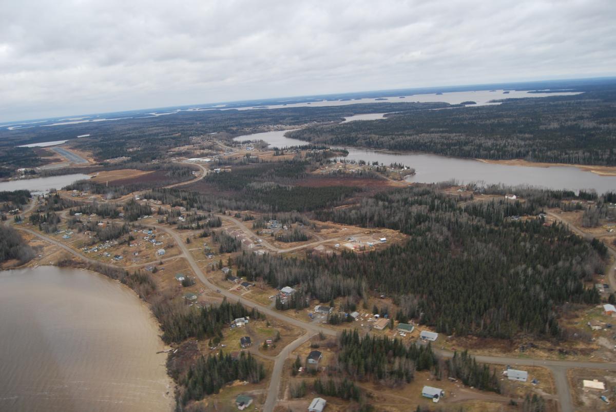 Sandy Lake Evacuated: Wildfire Forces Urgent Order