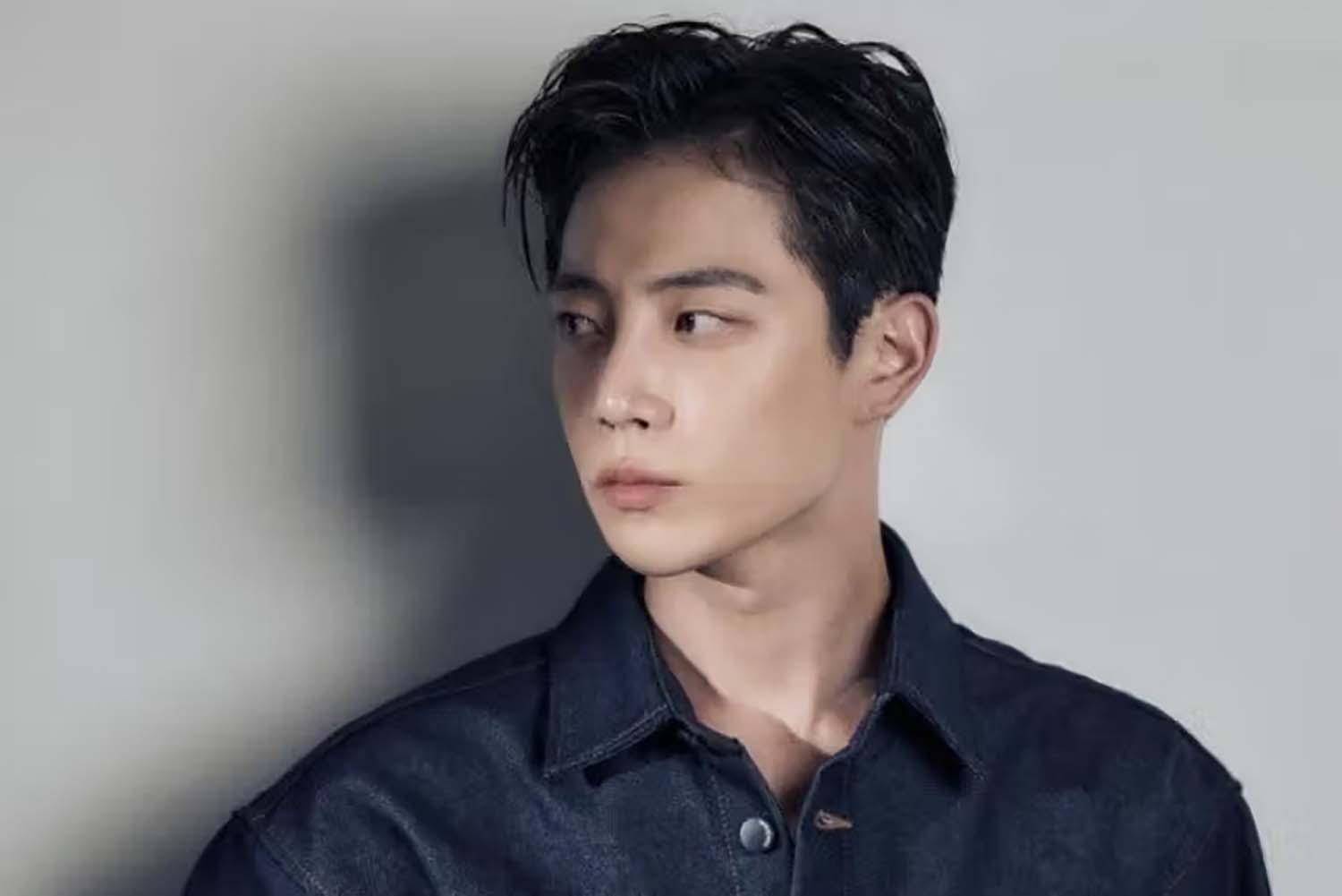 South Korean Model Kim Jong Seok Dies At 29