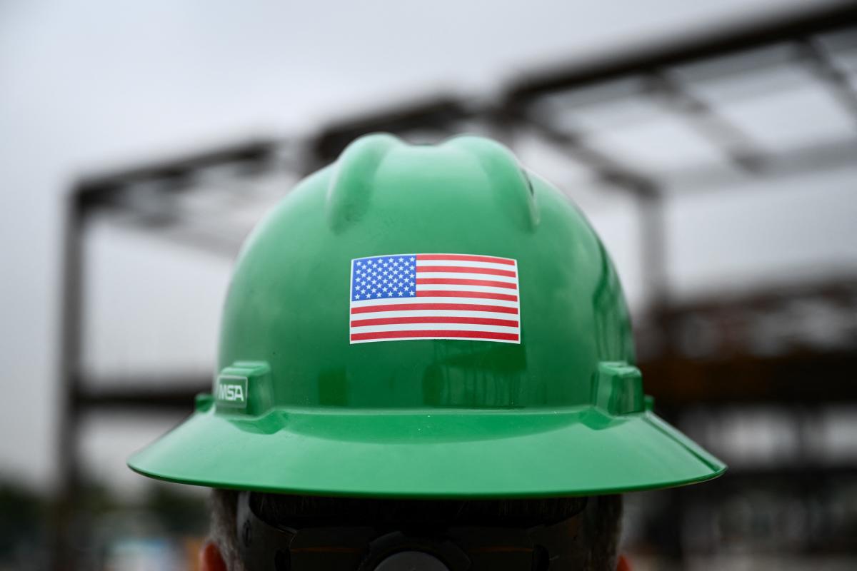 US Jobs Report: Hiring Slowdown Expected