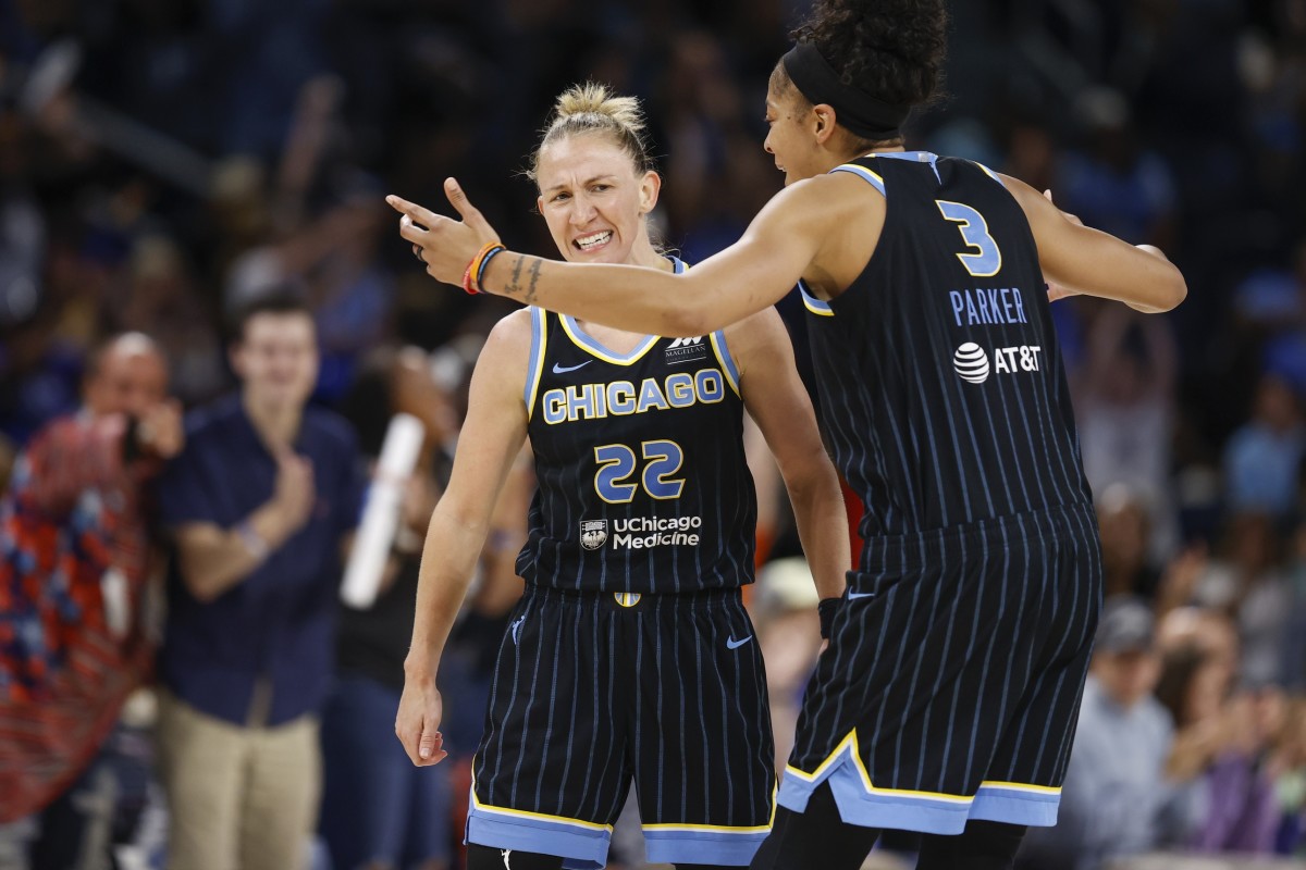 Vandersloot On Parker's Sky Jersey Retirement